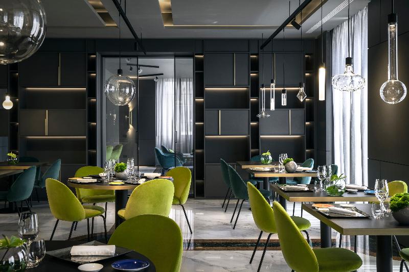 ホテル Plaza E De Russie  Relais & Chateaux