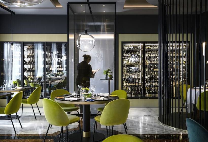 酒店 Plaza E De Russie Relais & Chateaux