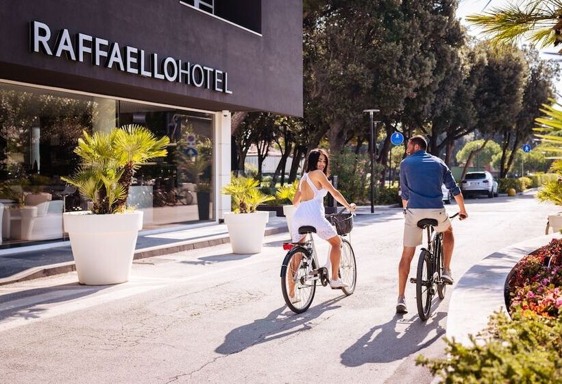 Raffaello Hotel & Mooka Restaurant