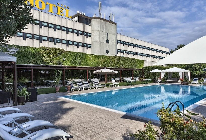 酒店 Saccardi & Spa Adults Only