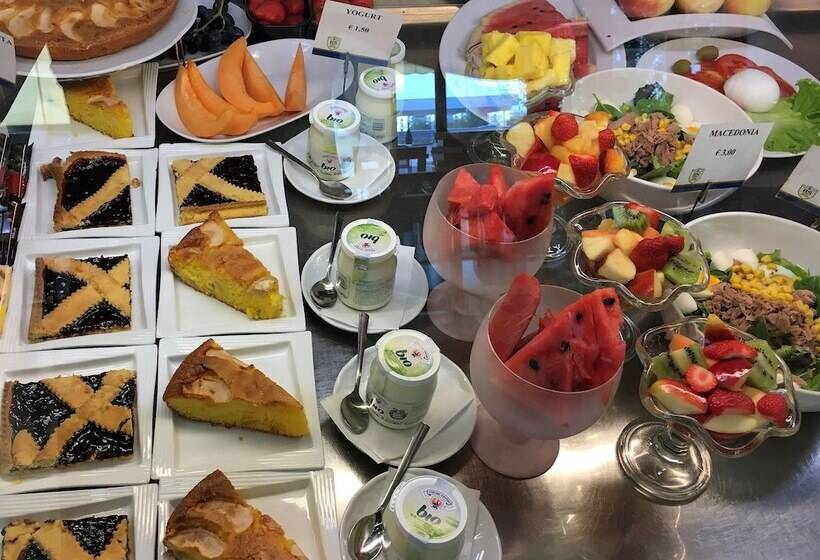 酒店 Saccardi & Spa Adults Only