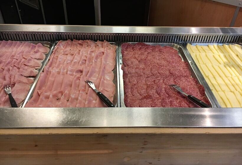 酒店 Saccardi & Spa Adults Only