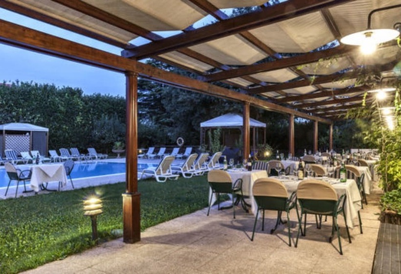 酒店 Saccardi & Spa Adults Only