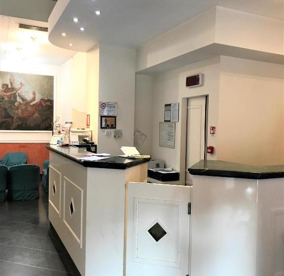 ホテル San Felice