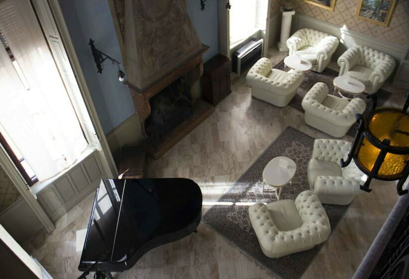 فندق Villa Dei Tigli 920 Liberty Resort