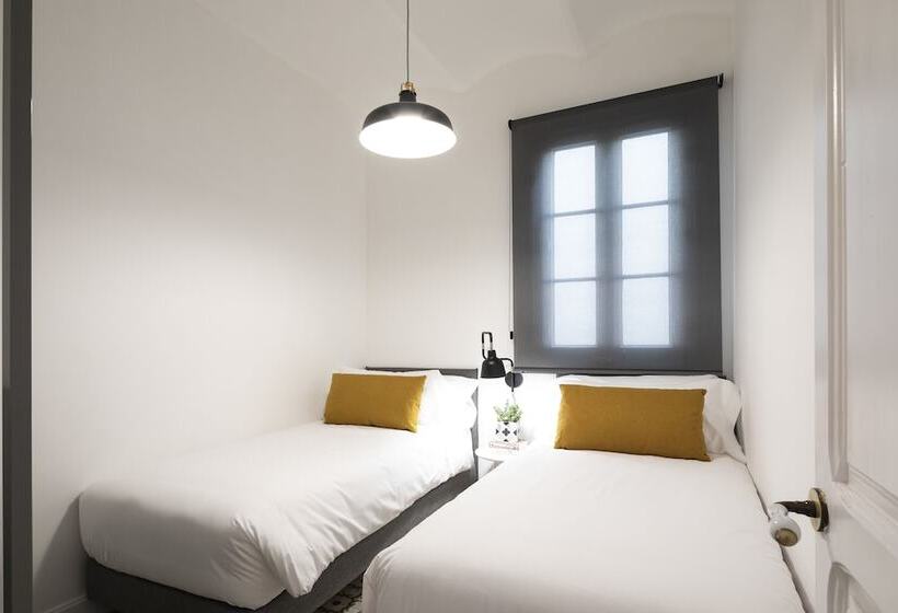 Aspasios Sagrada Familia Apartments