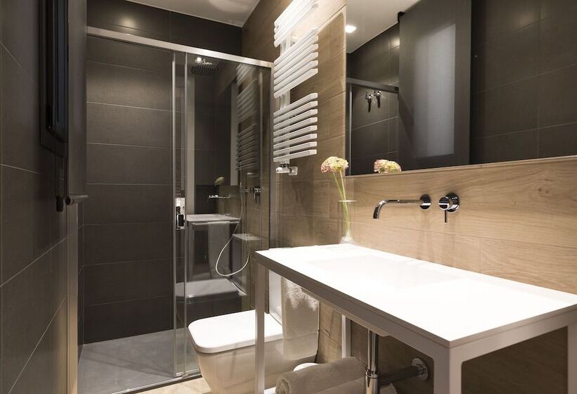 Aspasios Sagrada Familia Apartments