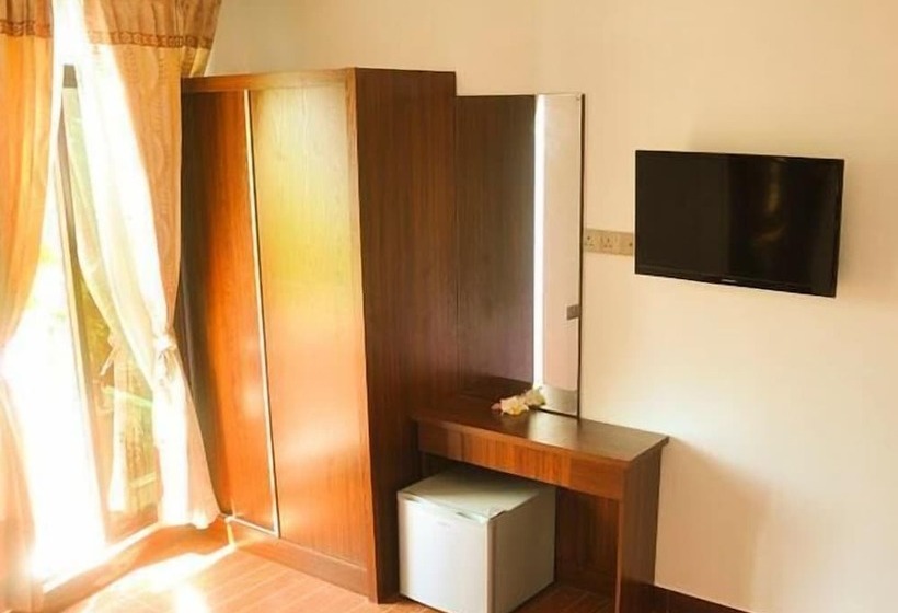 Hotel Guraidhoo Palm Inn