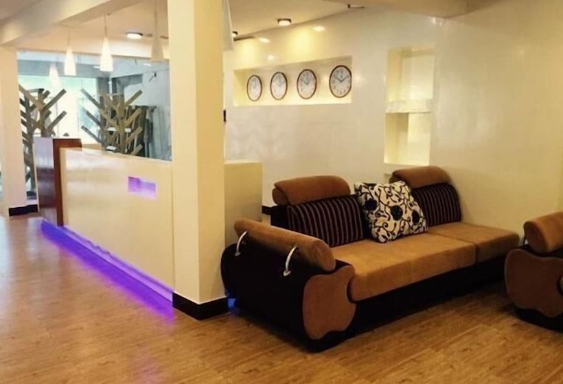 Hotel Guraidhoo Palm Inn