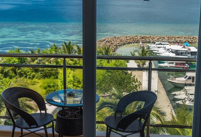 فندق Icom Marina Sea View