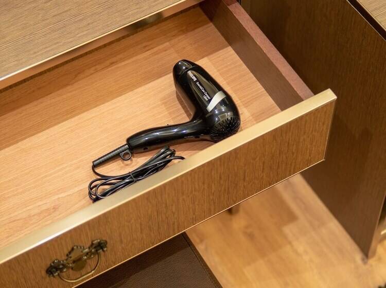 هتل Isle Royal Inn