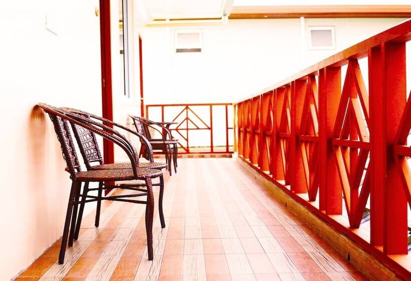 پانسیون Maafushi Village