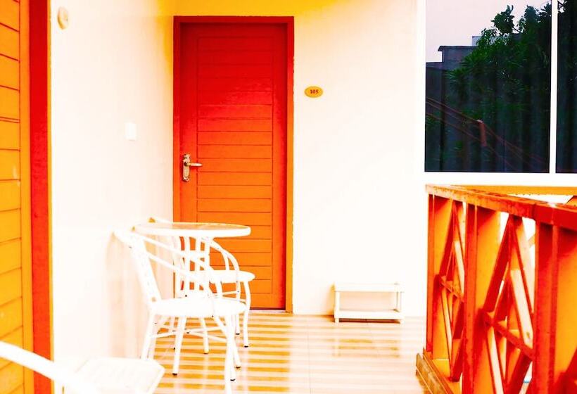 پانسیون Maafushi Village