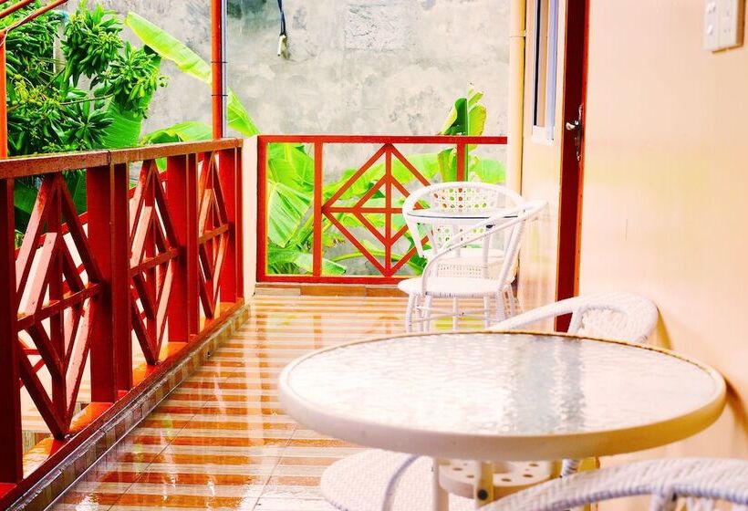 پانسیون Maafushi Village