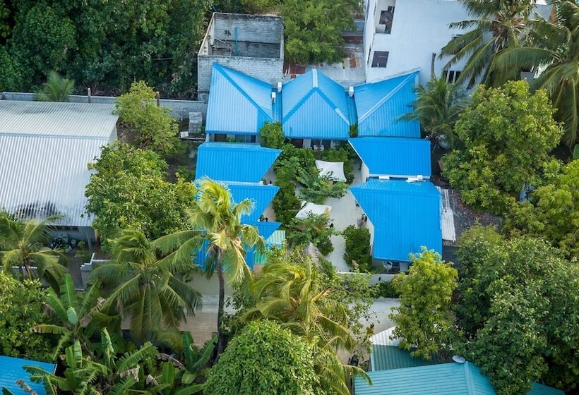 Ukulhas Villa Oceanview Hotel & Spa