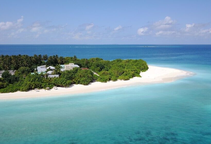 Ukulhas Villa Oceanview Hotel & Spa