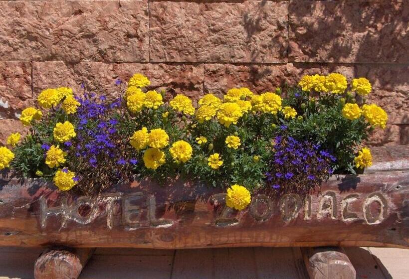 בית מלון כפרי Allo Zodiaco