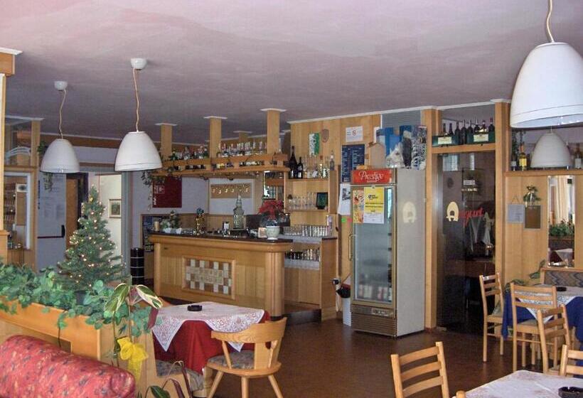 בית מלון כפרי Allo Zodiaco