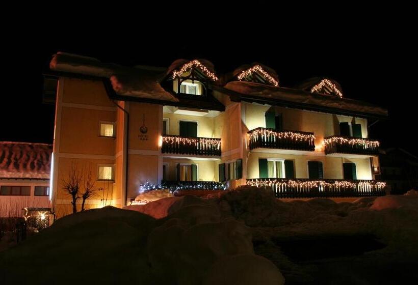 בית מלון כפרי Allo Zodiaco