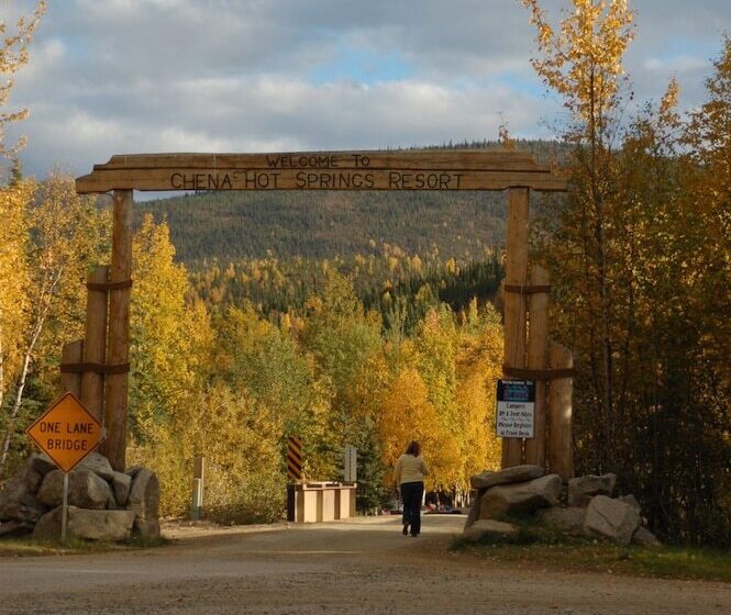 فندق Chena Hot Springs Resort