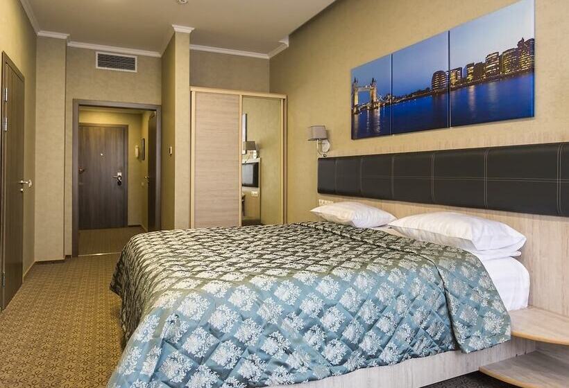 هتل Congress Krasnodar