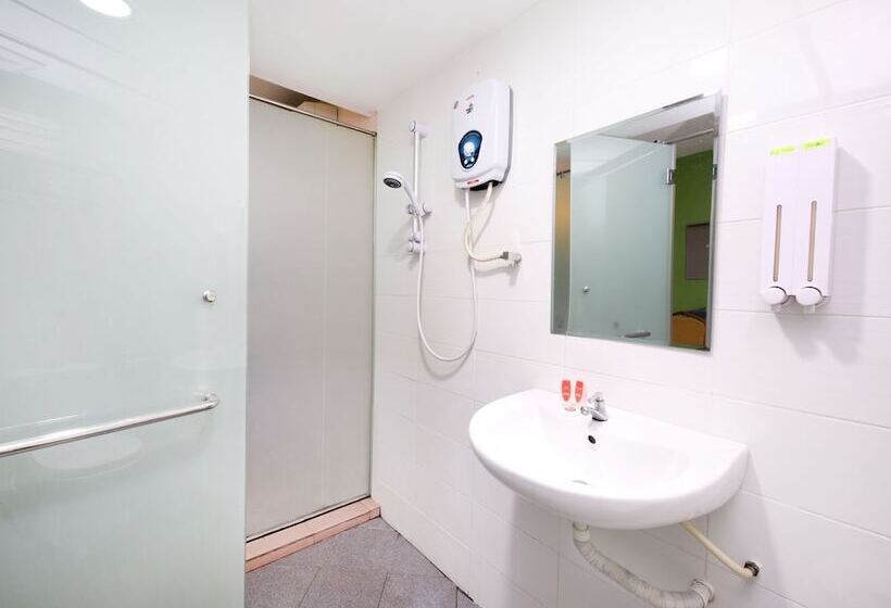 בית מלון כפרי De Kiara By Oyo Rooms