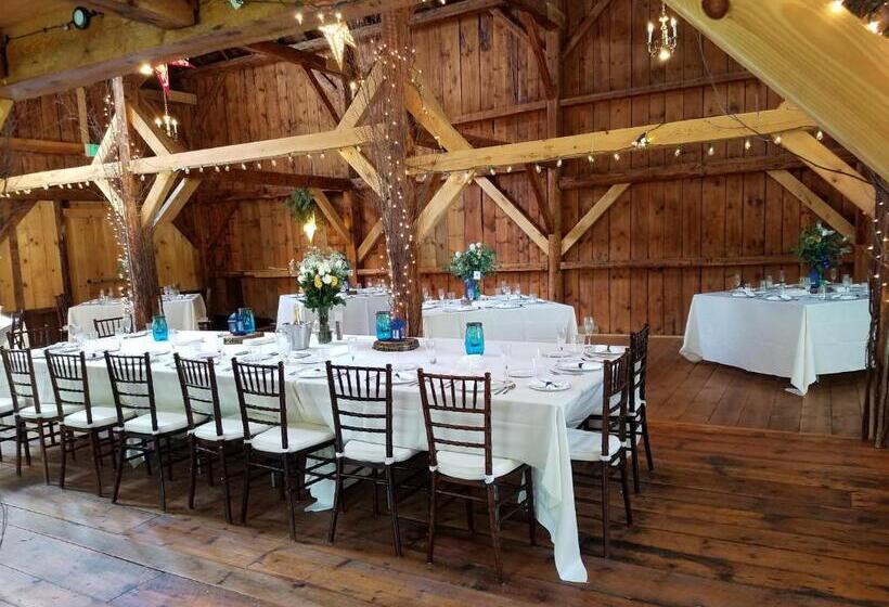 فندق Highland Lake Inn