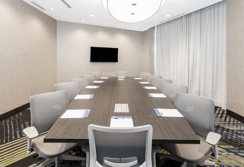 酒店 Holiday Inn Express & Suites Downtown Ottawa East, An Ihg