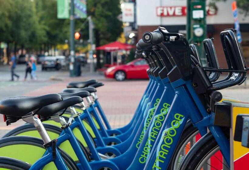 Отель Indigo Chattanooga Downtown, An Ihg