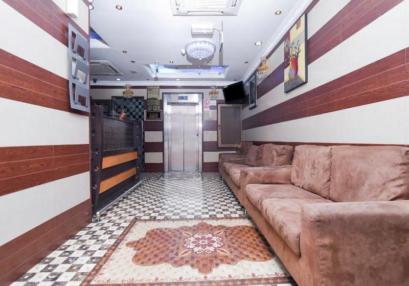 酒店 Oyo 159 Sports Piaza