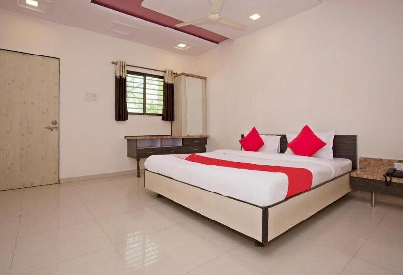 Hotelli O Capital O Sai Icon Residency