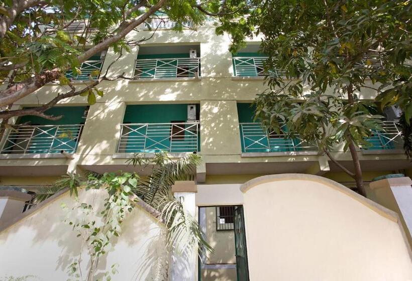 Hotelli O Capital O Sai Icon Residency