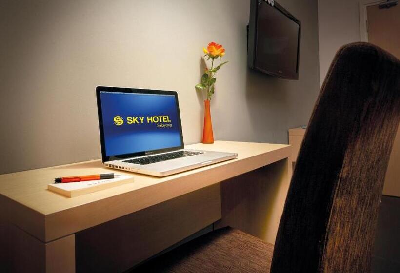 Sky Hotel Selayang