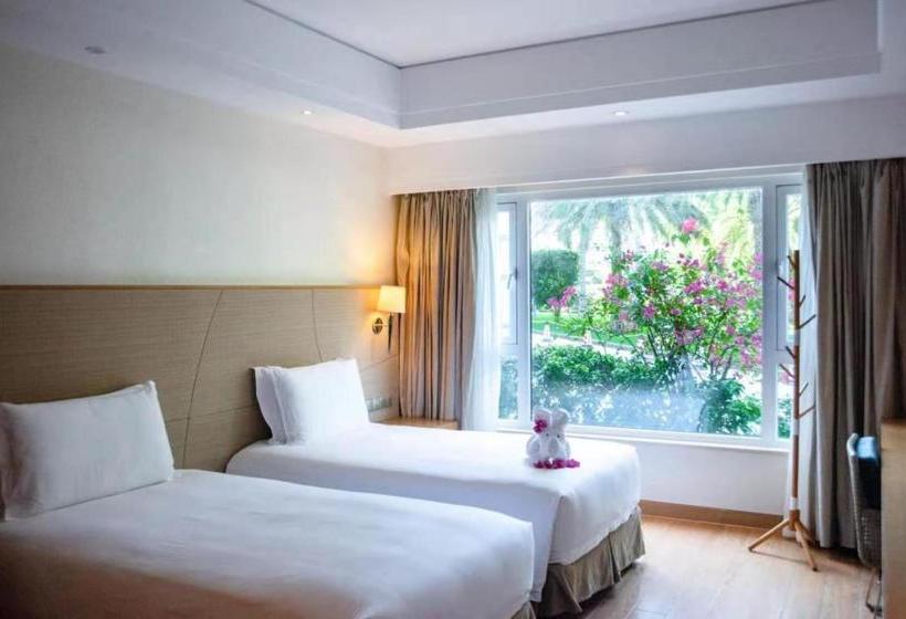 فندق Ocean View Resort Yalong Bay