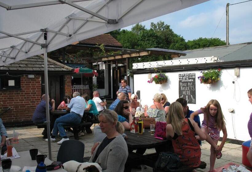 Отель The Lion Brewery