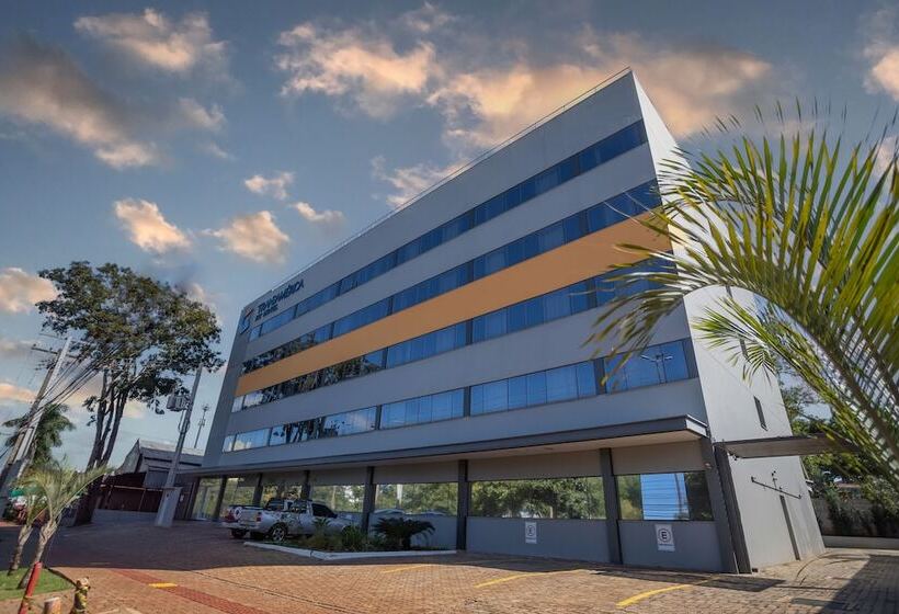 ホテル Carandá Hplus Express