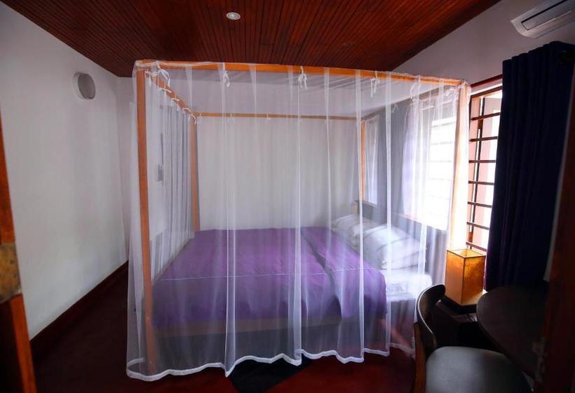 ホテル Turtle Eco Beach