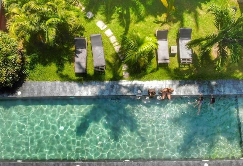 ホテル Turtle Eco Beach