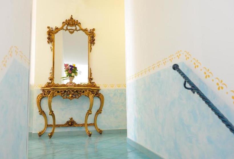 Отель Villa Maria Luigia