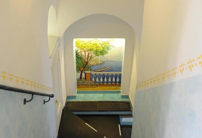 Отель Villa Maria Luigia