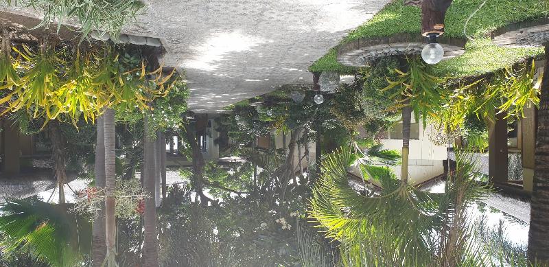 Kahuna Hotel, Cafe And Restaurant