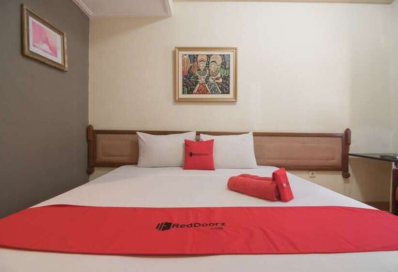 膳宿费 Reddoorz @ Buah Batu 3