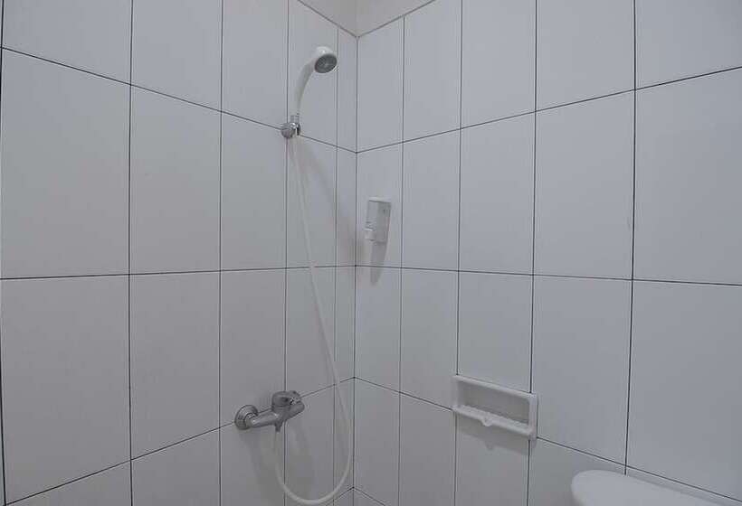 膳宿费 Reddoorz @ Maribaya Street 2