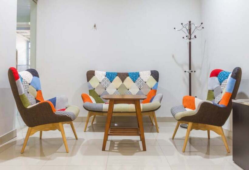 膳宿费 Reddoorz Near Pasar Baru Bandung