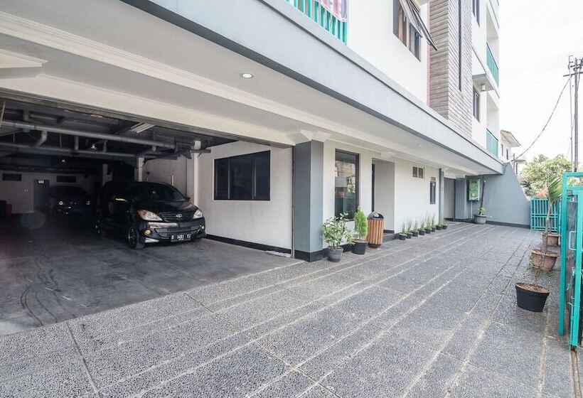 膳宿费 Reddoorz Plus At Buah Batu