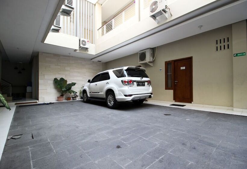 פנסיון Reddoorz Plus Near Upn Jogjakarta 2