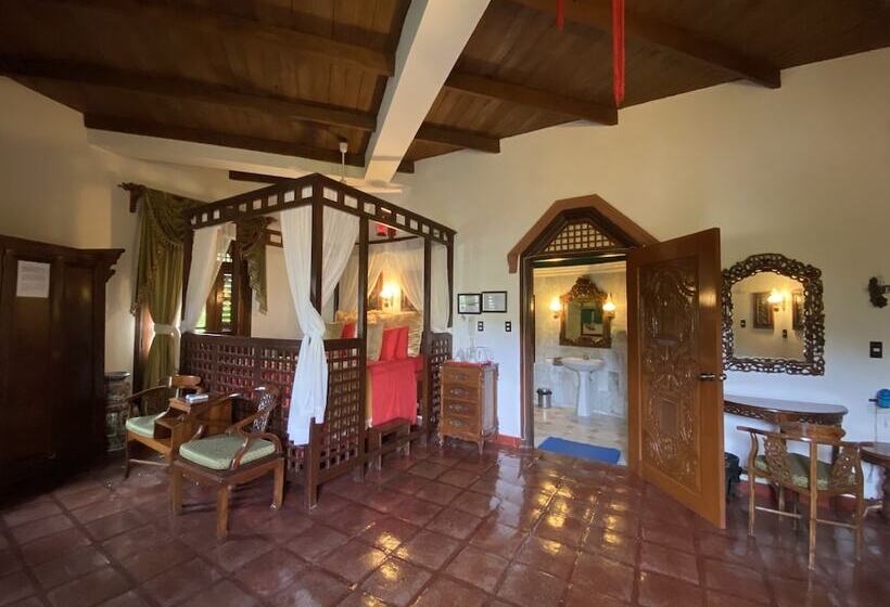 Tropicana Castle Dive Resort Powered By Cocotel