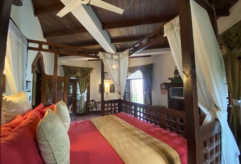 Tropicana Castle Dive Resort Powered By Cocotel