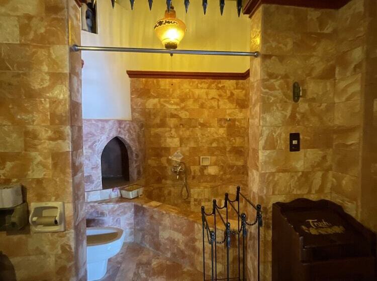 Tropicana Castle Dive Resort Powered By Cocotel