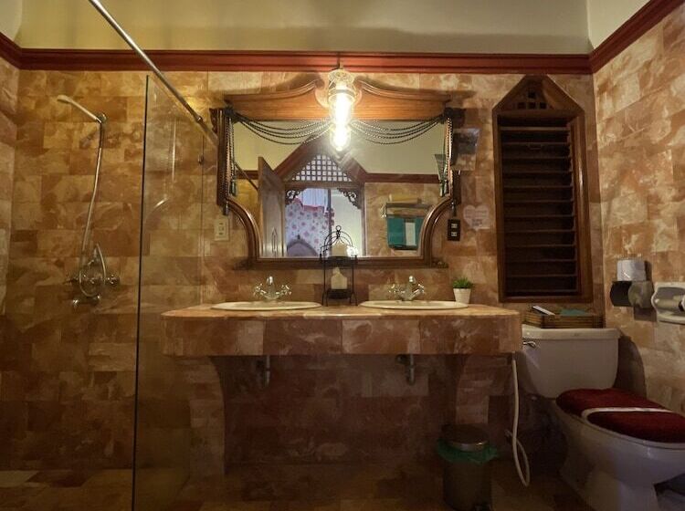 Tropicana Castle Dive Resort Powered By Cocotel